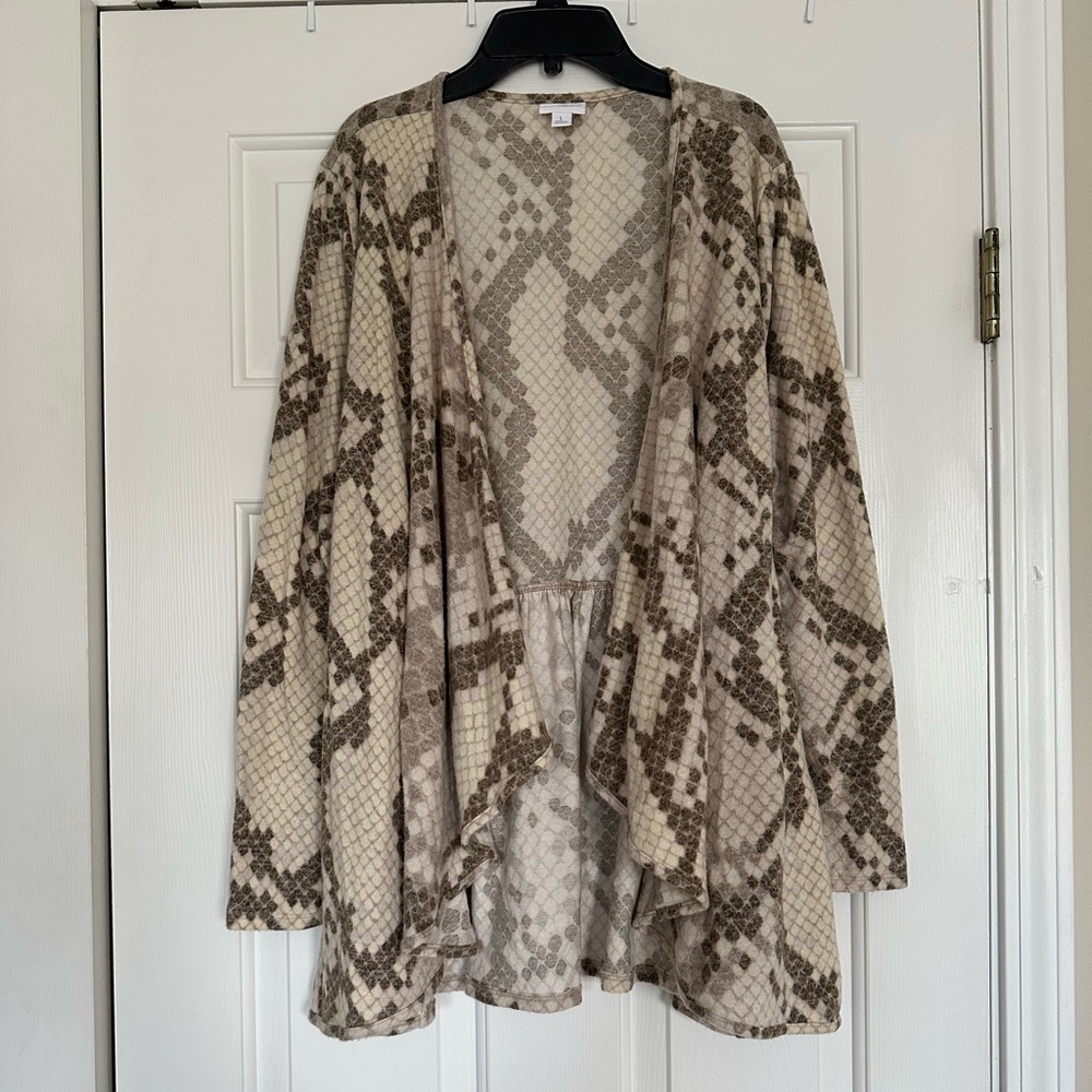 Lularoe Nanette‎ Cardigan Large